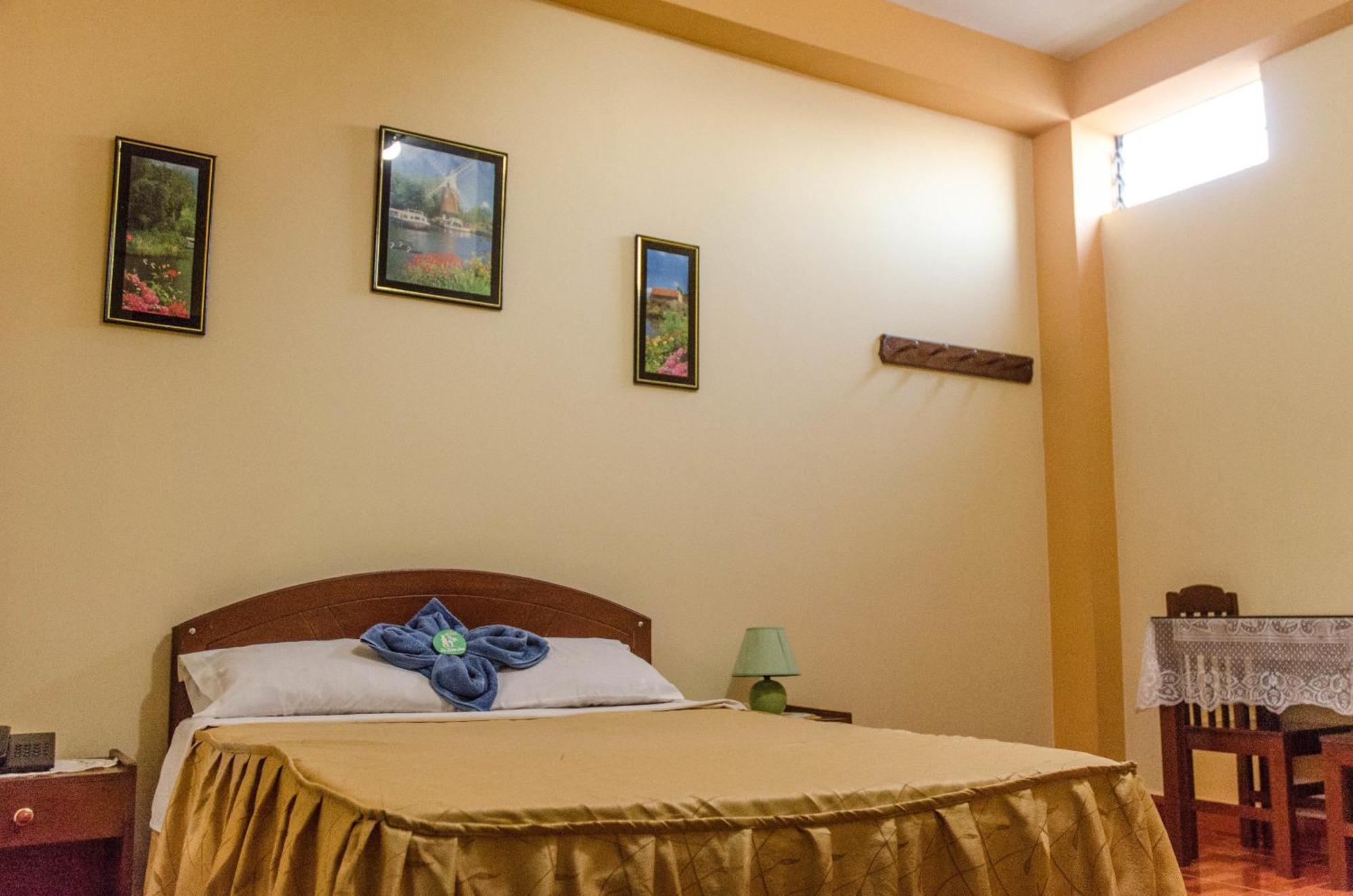 La Torre Inn Puerto Maldonado Phòng bức ảnh