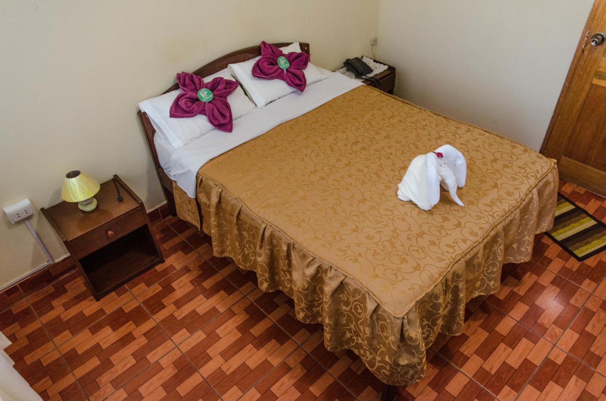 La Torre Inn Puerto Maldonado Phòng bức ảnh