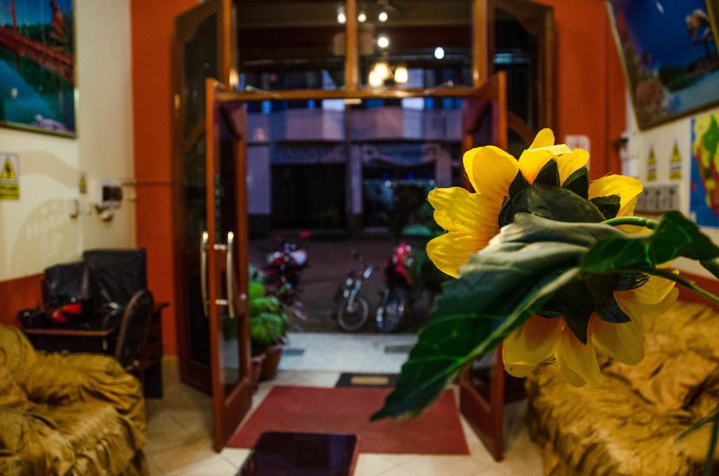 La Torre Inn Puerto Maldonado Ngoại thất bức ảnh