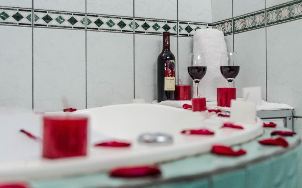 La Torre Inn Puerto Maldonado Phòng bức ảnh